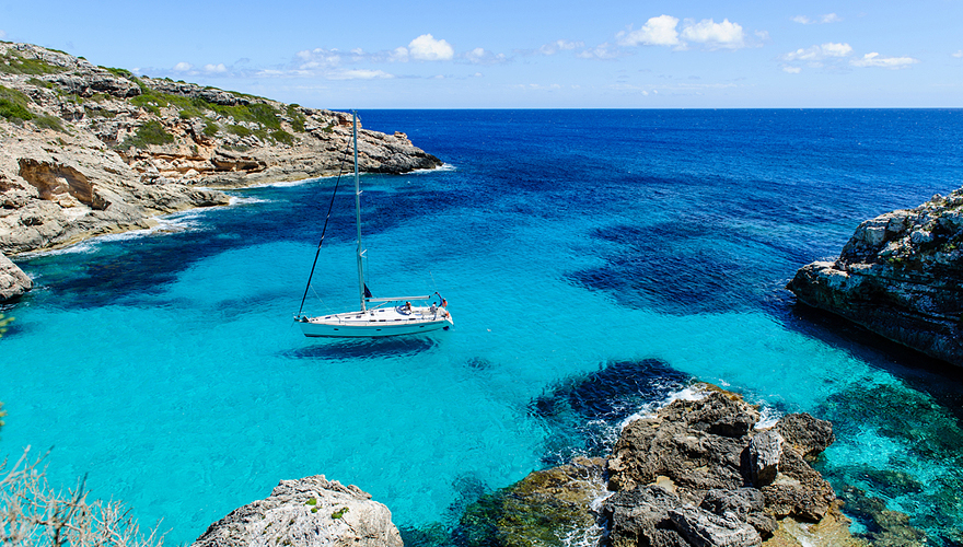 人気になる前に Mallorca マヨルカ島 へのツアーを申し込みませんか お安くご旅行へ行けます